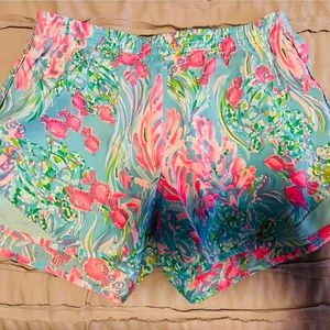 XTRA SMALL LUX LILLY PULITZER SHORTS